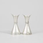 1044 7329 VASES